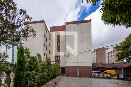 Área comum de apartamento à venda com 2 quartos, 42m² em Conjunto Habitacional Teotonio Vilela, São Paulo