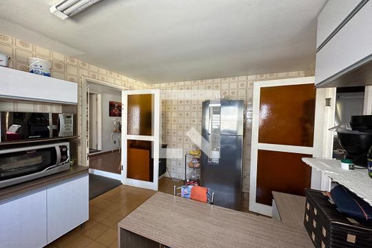 Cozinha de casa à venda com 3 quartos, 270m² em Boa Vista, Novo Hamburgo