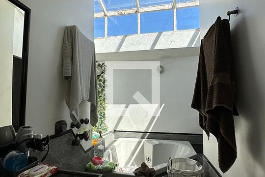 Banheiro do Quarto 3 de casa à venda com 3 quartos, 270m² em Boa Vista, Novo Hamburgo
