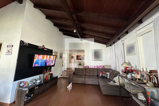 Sala de casa à venda com 3 quartos, 270m² em Boa Vista, Novo Hamburgo