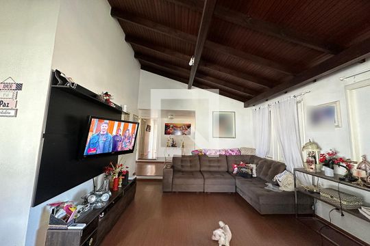 Sala de casa à venda com 3 quartos, 270m² em Boa Vista, Novo Hamburgo