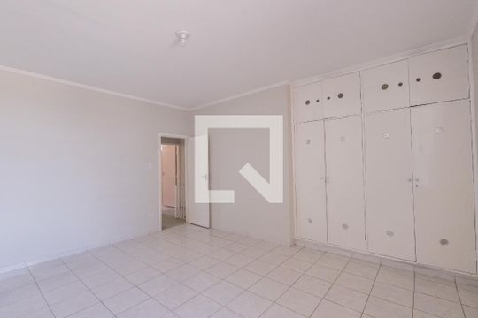 Quarto 1 de casa à venda com 2 quartos, 100m² em Penha de França, São Paulo