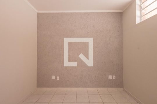 Sala reversivel 1 de casa à venda com 2 quartos, 100m² em Penha de França, São Paulo