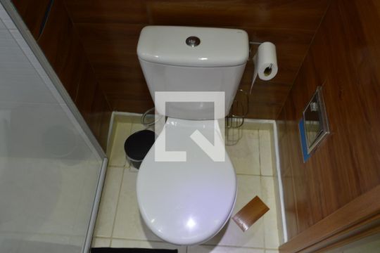 Banheiro de apartamento para alugar com 3 quartos, 98m² em Taquara, Rio de Janeiro