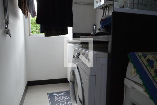 Área de Serviço de apartamento para alugar com 3 quartos, 98m² em Taquara, Rio de Janeiro