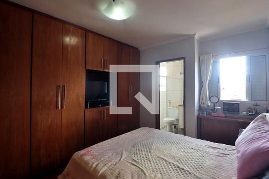 Quarto 1 - Suíte de apartamento à venda com 3 quartos, 200m² em Parque das Nações, Santo André