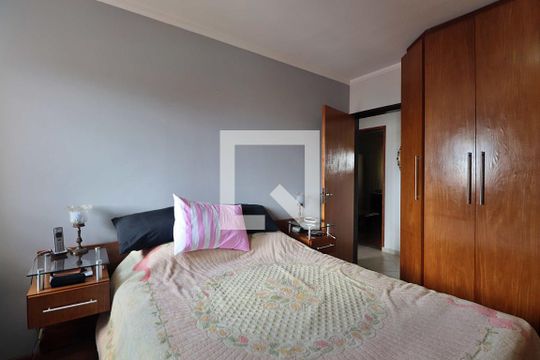 Quarto 1 - Suíte de apartamento à venda com 3 quartos, 200m² em Parque das Nações, Santo André