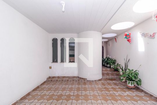 Garagem de casa à venda com 3 quartos, 170m² em Vila Primavera, São Paulo