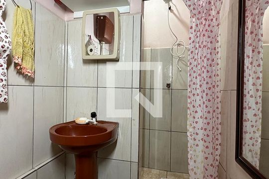 Banheiro de casa à venda com 3 quartos, 150m² em Rio dos Sinos, São Leopoldo