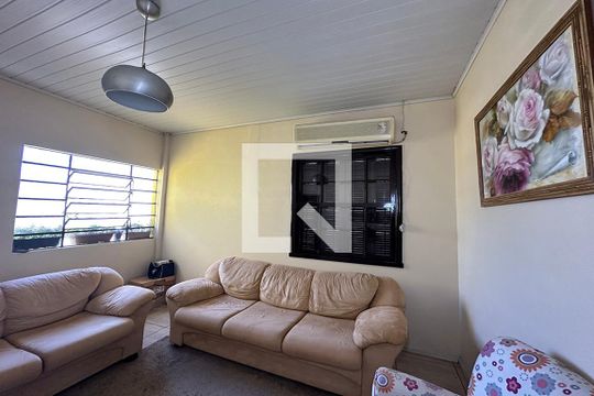 Casa para alugar com 3 quartos, 180m² em Rio dos Sinos, São Leopoldo