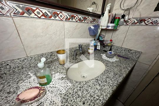 Pia do Banheiro de casa para alugar com 3 quartos, 180m² em Rio dos Sinos, São Leopoldo