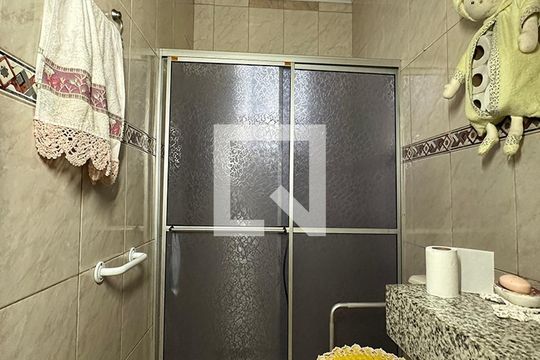 Banheiro de casa para alugar com 3 quartos, 180m² em Rio dos Sinos, São Leopoldo