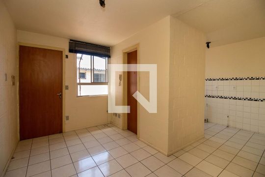 Apartamento à venda com 2 quartos, 42m² em Rubem Berta, Porto Alegre