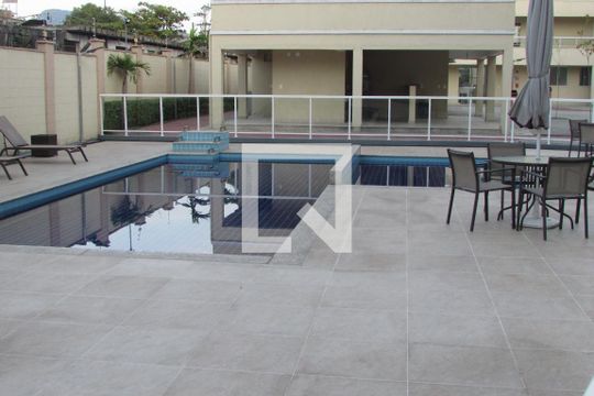 Área comum - Piscina de apartamento para alugar com 2 quartos, 45m² em Campo Grande, Rio de Janeiro