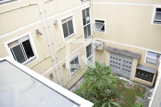 Vista da Sala de apartamento para alugar com 2 quartos, 45m² em Campo Grande, Rio de Janeiro