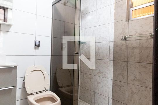 Banheiro casa 1 de casa à venda com 5 quartos, 185m² em Casa Verde Alta, São Paulo