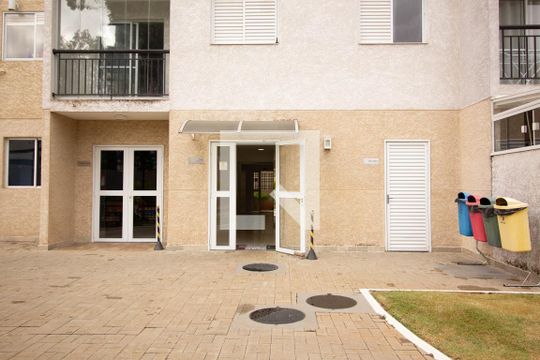 Fachada do bloco de apartamento para alugar com 2 quartos, 52m² em Jardim Íris, São Paulo