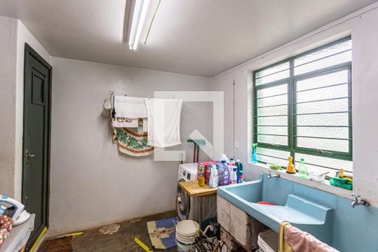 Garagem de casa à venda com 5 quartos, 277m² em Vila Nova, Novo Hamburgo