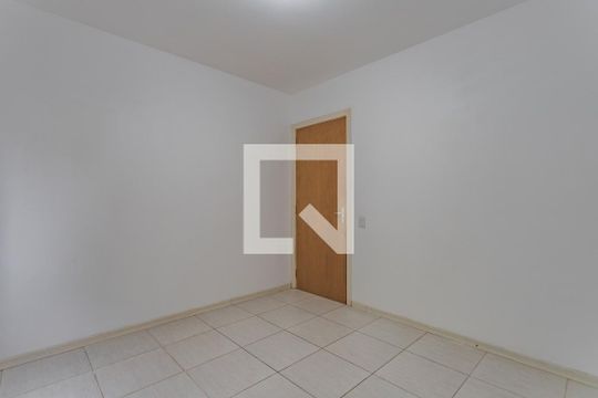 Quarto de apartamento para alugar com 1 quarto, 45m² em Jardim do Salso, Porto Alegre