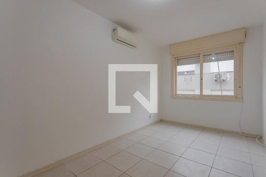 Sala de apartamento para alugar com 1 quarto, 45m² em Jardim do Salso, Porto Alegre