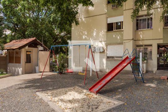 Área comum - Playground de apartamento para alugar com 1 quarto, 45m² em Jardim do Salso, Porto Alegre