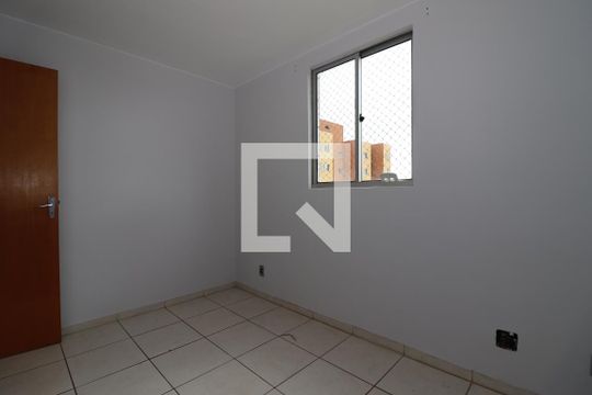 Quarto 3 de apartamento para alugar com 3 quartos, 66m² em Samambaia Norte (samambaia), Brasília