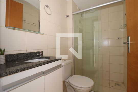 Banheiro Social de apartamento para alugar com 3 quartos, 66m² em Samambaia Norte (samambaia), Brasília