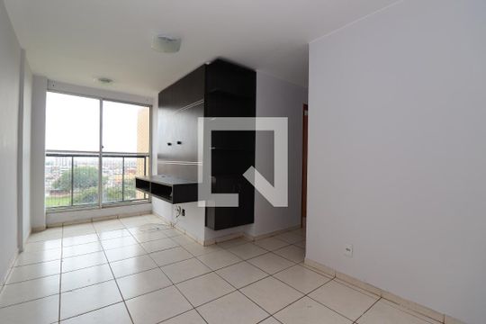 Apartamento para alugar com 3 quartos, 66m² em Samambaia Norte (samambaia), Brasília