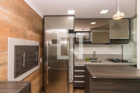Cozinha de apartamento à venda com 2 quartos, 66m² em São Geraldo, Porto Alegre
