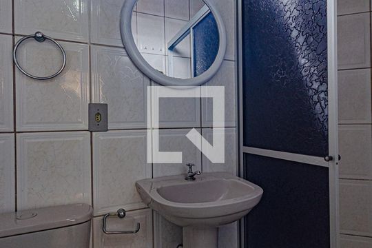 Banheiro de apartamento para alugar com 1 quarto, 32m² em Cidade Nova, Salvador