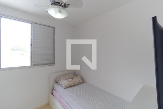 Quarto de apartamento à venda com 2 quartos, 47m² em Vila Trinta E Um de Março, Campinas
