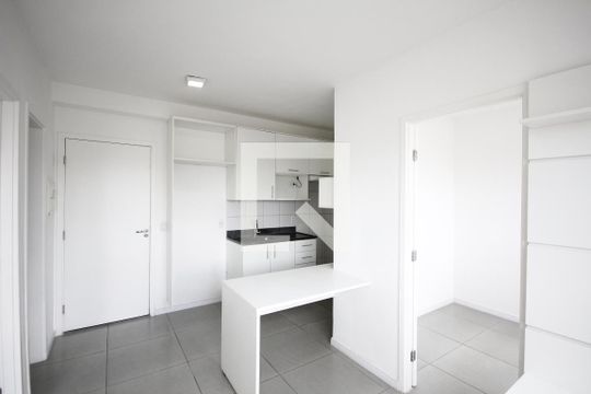Apartamento à venda com 2 quartos, 33m² em Cambuci, São Paulo