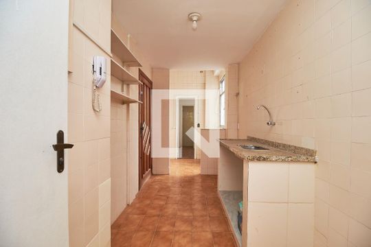 Cozinha de apartamento à venda com 2 quartos, 70m² em Estácio, Rio de Janeiro