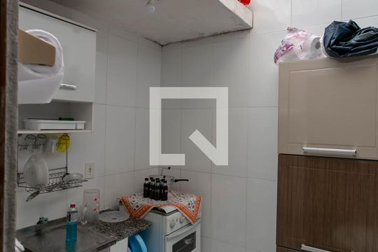 Cozinha de casa à venda com 3 quartos, 120m² em Planalto, Belo Horizonte