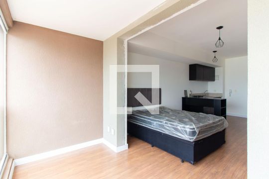 Varanda do Studio de apartamento para alugar com 0 quarto, 35m² em Vila Gomes Cardim, São Paulo