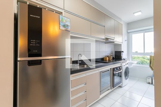 Cozinha de apartamento para alugar com 1 quarto, 43m² em Centro, Campinas