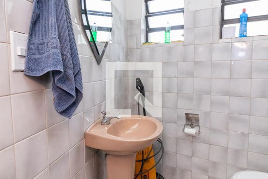 Lavabo de casa à venda com 4 quartos, 330m² em Vila Buenos Aires, São Paulo