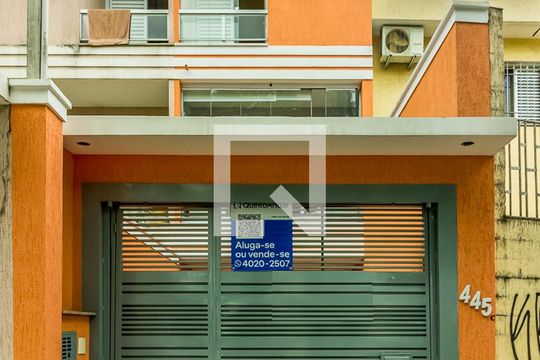 Fachada da Casa de casa à venda com 3 quartos, 220m² em Jardim Paraíso, São Paulo