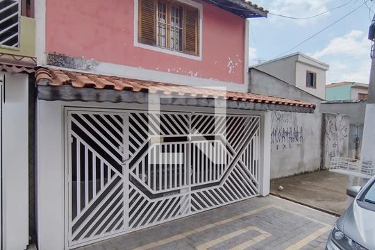 Fachada de casa à venda com 3 quartos, 127m² em Parque Novo Mundo, São Paulo