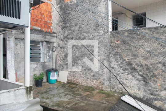 Vista Quarto 1 casa 1 de casa à venda com 5 quartos, 130m² em Vila Santa Maria, São Paulo