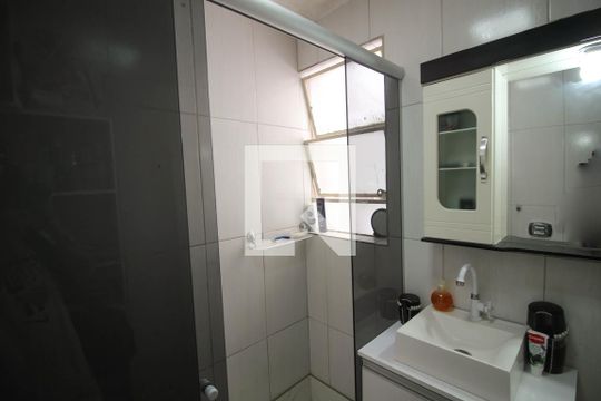 Banheiro de apartamento para alugar com 2 quartos, 63m² em Nossa Senhora das Gracas, Canoas