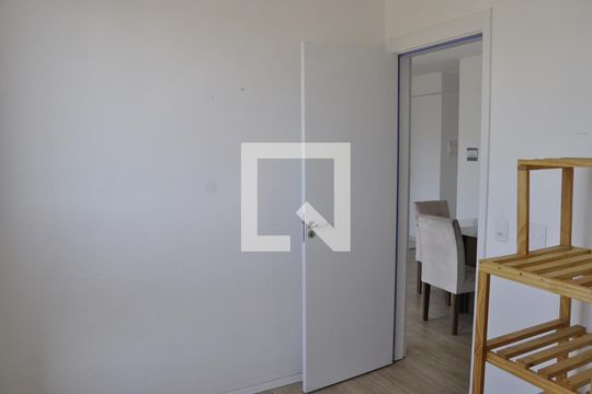Quarto 1 de apartamento à venda com 2 quartos, 47m² em Del Castilho, Rio de Janeiro