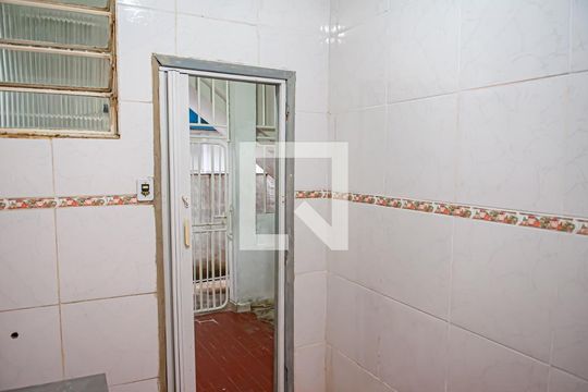 Cozinha de casa para alugar com 2 quartos, 70m² em Taquara, Rio de Janeiro