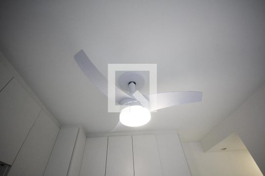 Suíte de apartamento à venda com 2 quartos, 59m² em Cambuci, São Paulo