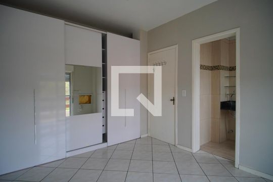 Suíte de apartamento à venda com 3 quartos, 100m² em Vila Rosa, Novo Hamburgo