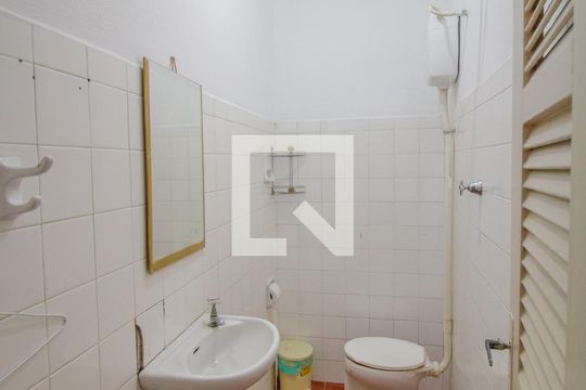 Banheiro 2 de casa à venda com 5 quartos, 300m² em Botafogo, Rio de Janeiro