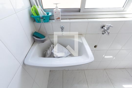 Área de Serviço de apartamento para alugar com 3 quartos, 101m² em Moema, São Paulo