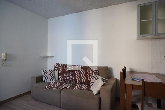 Sala de apartamento à venda com 2 quartos, 45m² em Rubem Berta, Porto Alegre