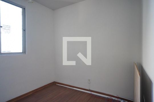 Quarto 1 de apartamento à venda com 2 quartos, 45m² em Rubem Berta, Porto Alegre