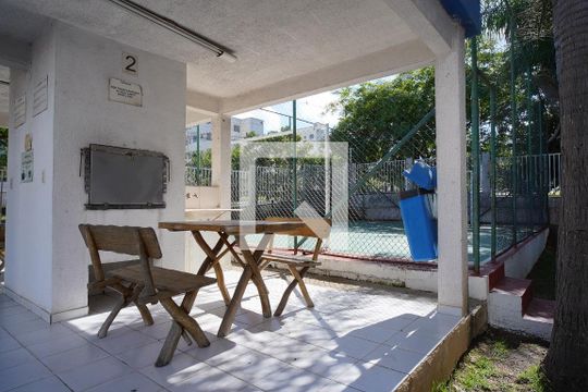 Área comum - Churrasqueira de apartamento à venda com 2 quartos, 45m² em Rubem Berta, Porto Alegre